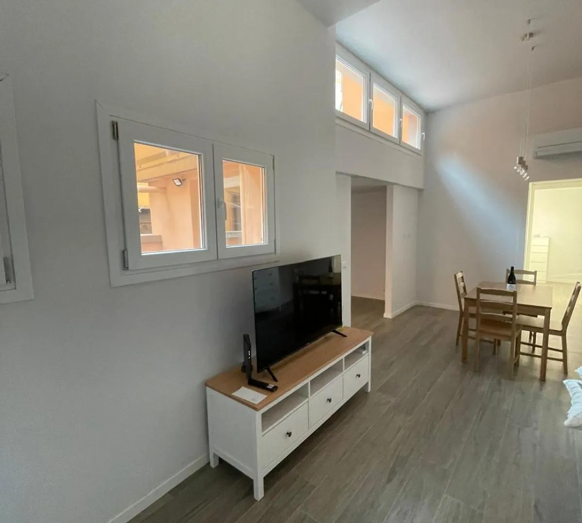 Lux Bresso Park Apartment