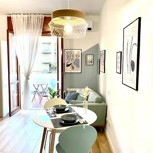 Appartamento Monolocale Con Terrazzo Alle Porte Di Milano, Bresso